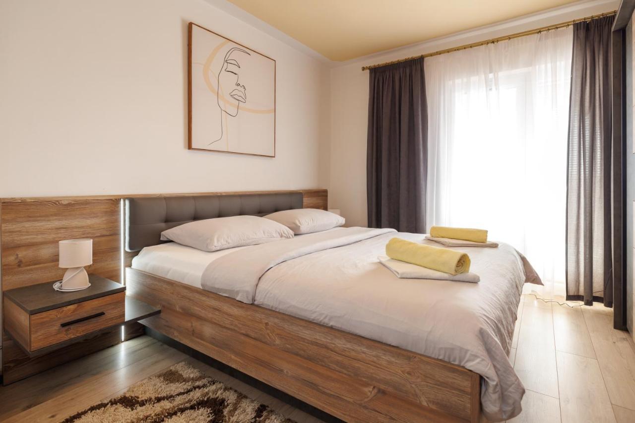 Spacious And Modern App With Big Terrace Malinska Exterior foto